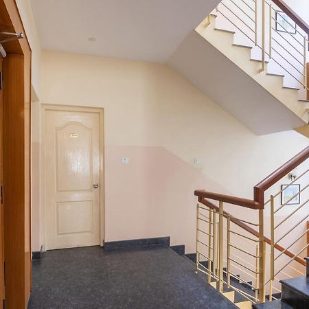 Oyo 10478 Raj Residency Hotel Бангалор Екстериор снимка